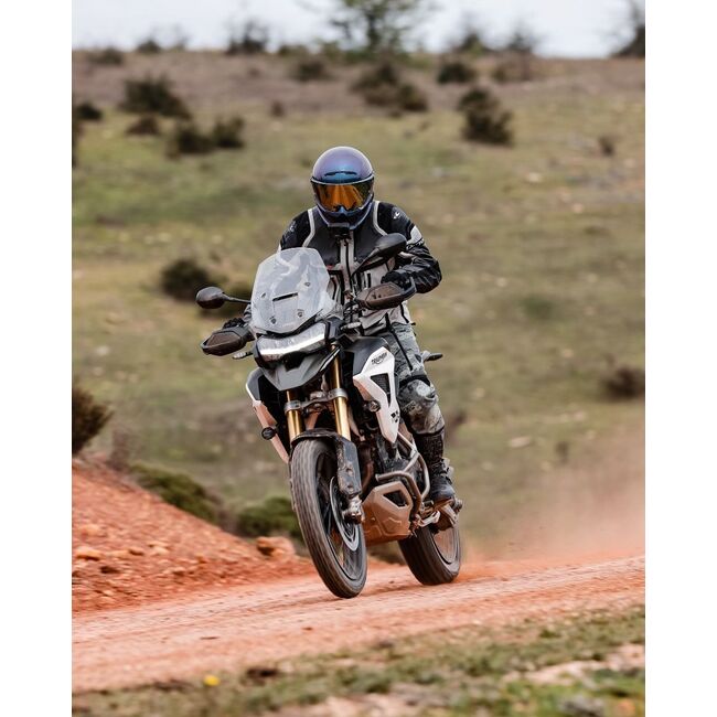 ATLAS 4.0 Nebula Carbon